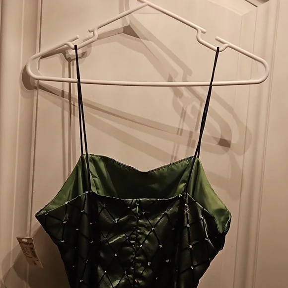 FORMAL PARTY DRESS - Picture 6 of 12